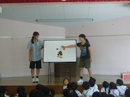 楽しみながら交通安全について学びました。