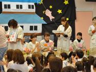 H26 3月17日 「年長組のお母様方に謝恩会をひらいていただきました」
