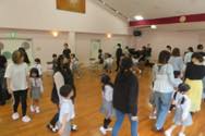 「母の日参観日」
